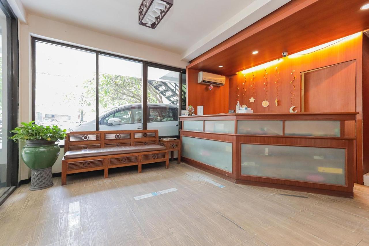 Hotel Jawa Surabaya Exterior foto