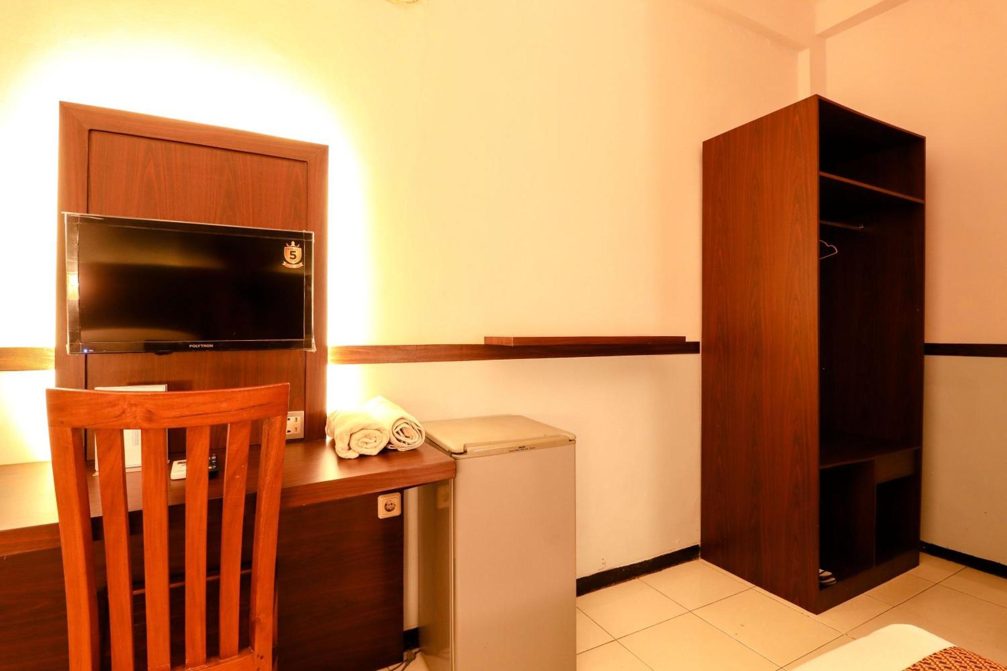 Hotel Jawa Surabaya Exterior foto